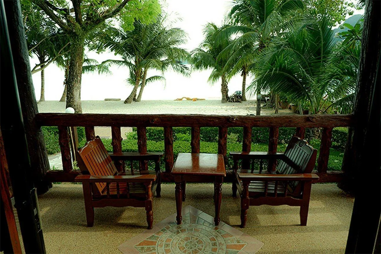 Phi Phi Villa Resort 3*, Phi Phi Adaları