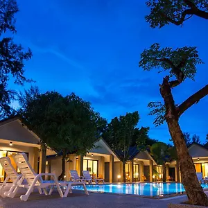 https://light-khao-lak-resort.khao-lakhotels.com