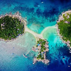 *** Resort Nangyuan Island Dive Thailandia